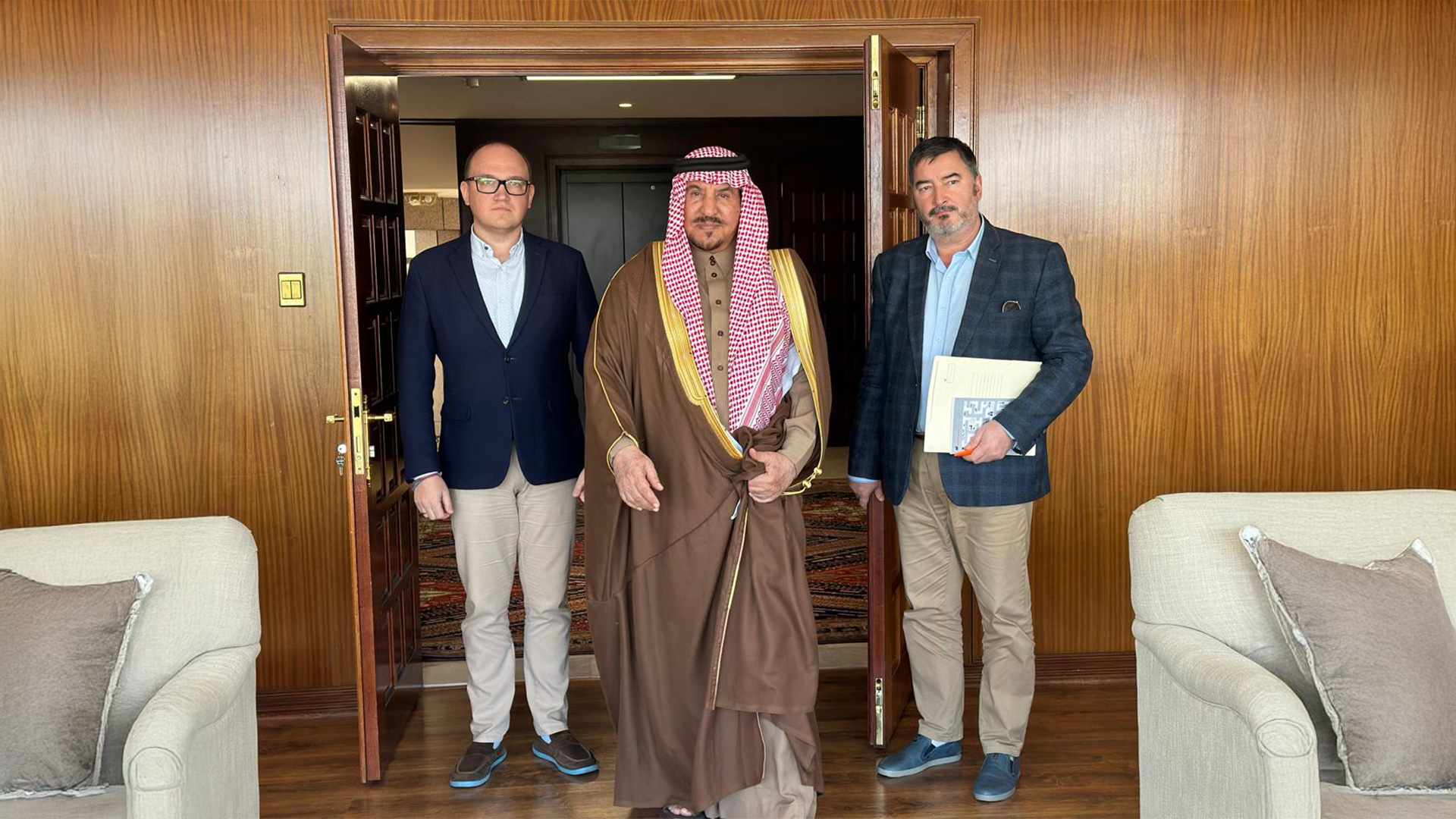 Strategic Cooperation Between Al Suwaiket and Vozrozhdenie Group to Boost Investment in the Kingdom