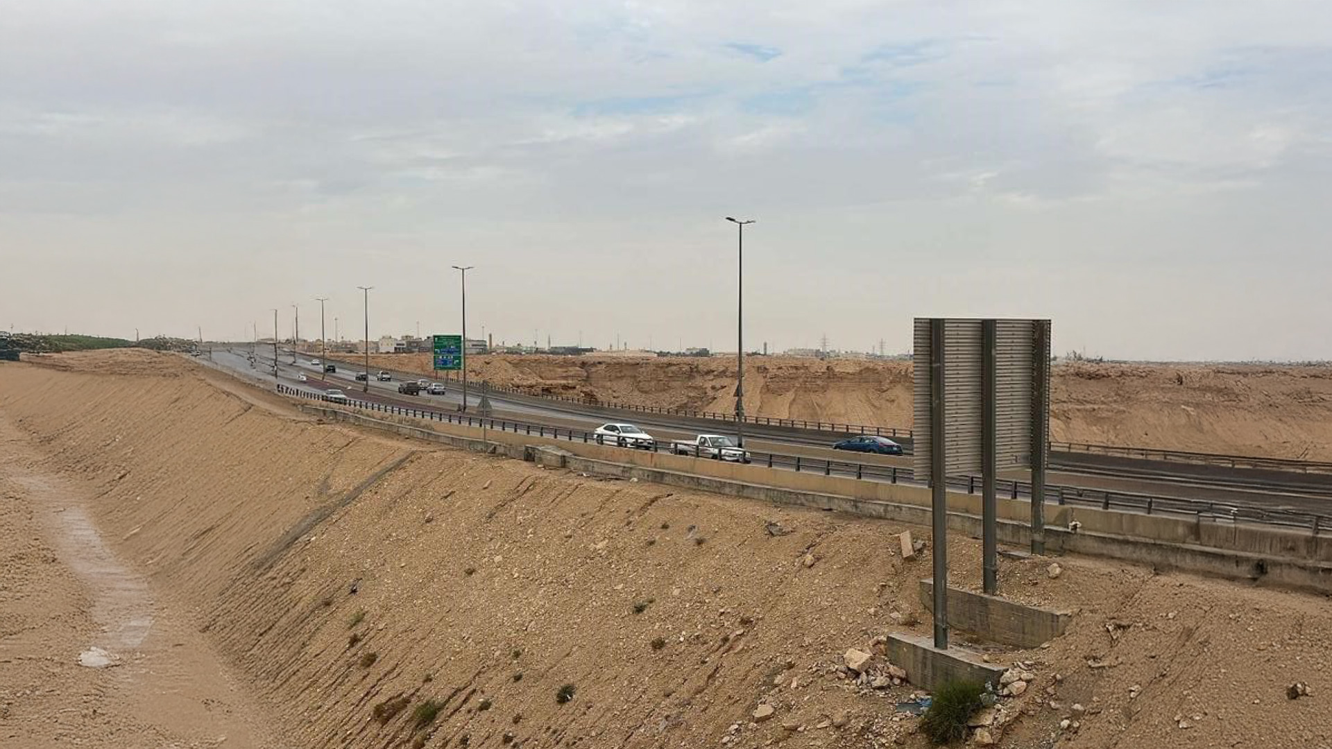 Hamza bin Abdulmutalib Bridge