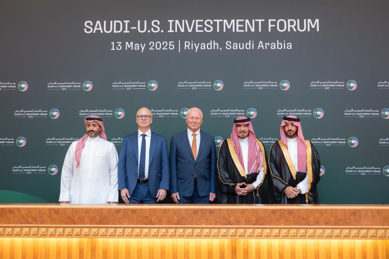 إعلان عن شركة مشتركة بين EXP ومجموعة السويكت في المملكة العربية السعودية